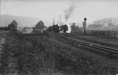 Warnant trains à vapeur 1.jpg